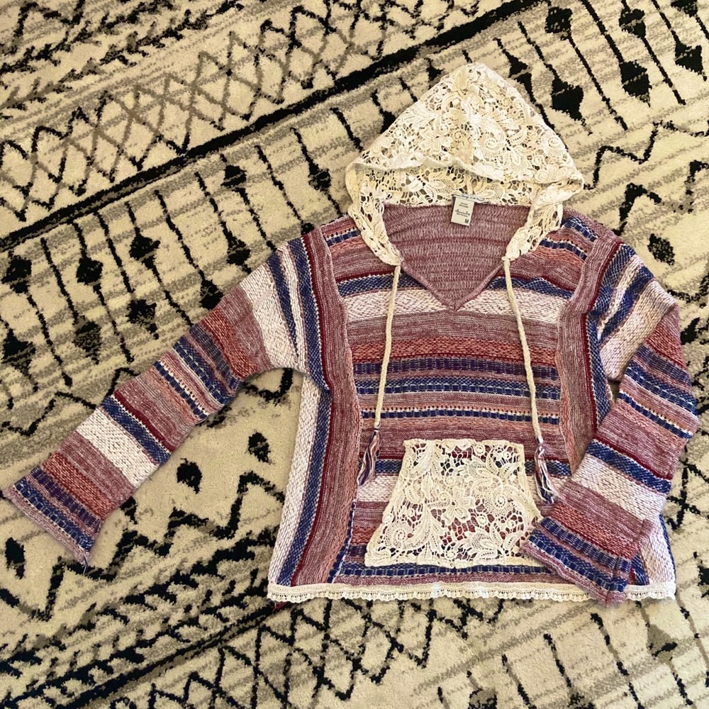 Bohemian knitted pullover
